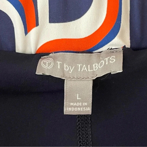 TALBOTS PERFORMANCE INTERLOCK SKORT IN WAVY SWIRLS golf tennis pickleball - Picture 8 of 11